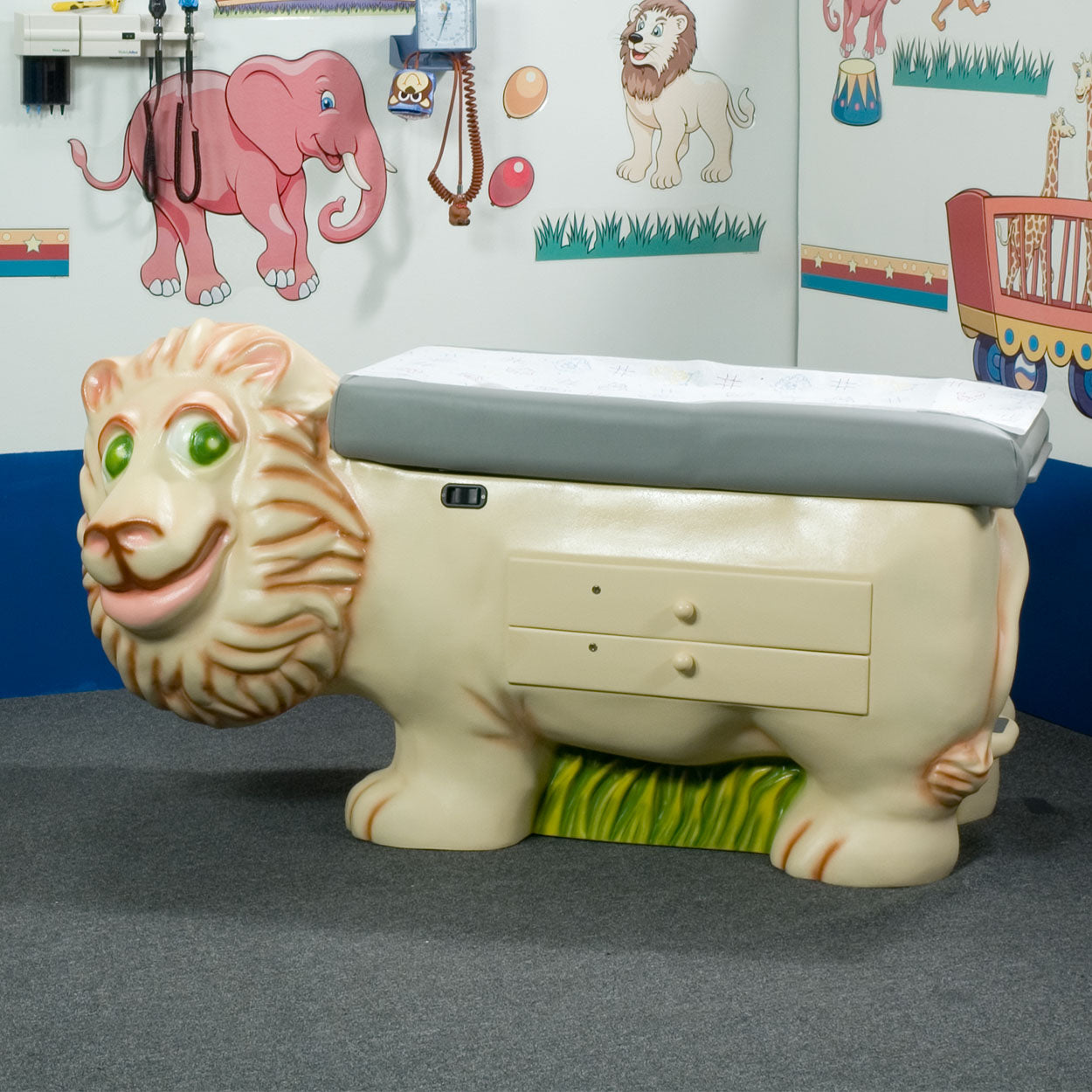 Pedia Pals Lion Circus Theme Environment Pack