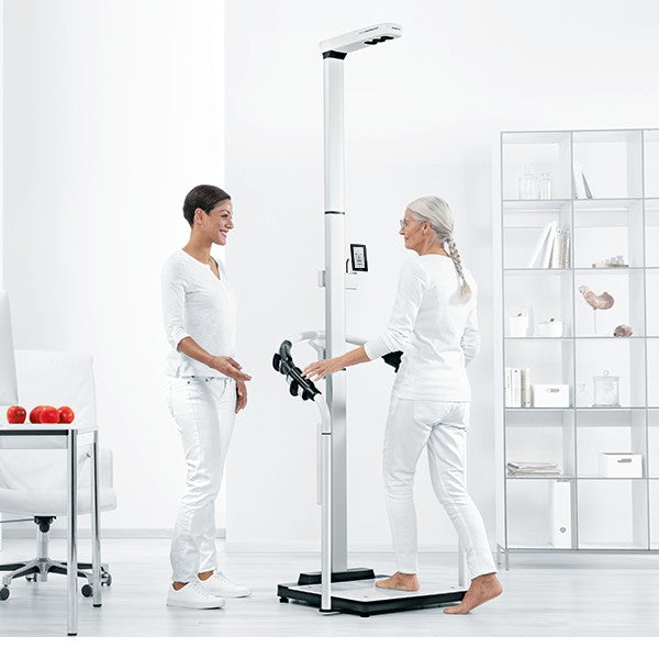 Seca ON IHM IUT NN Medical Body Composition Analyzer with Ultrasonic Height  Measurement (554 + 550 + 257)