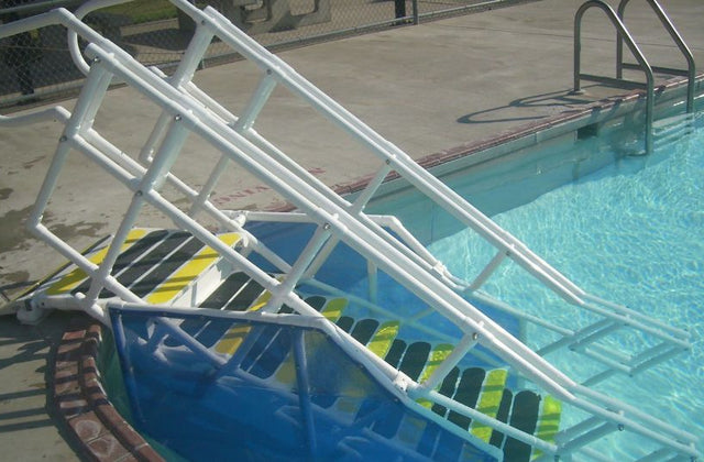 Benefits of AquaTrek Ladders for Above Ground Polls