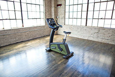 SportsArt G576U Status Eco-Powr Upright Cycle — for Fitness Equipment in Clinical and Institutional Care