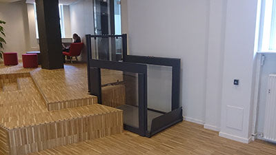 Liftup EasyLift 900, indoor — for Therapy and Rehabilitation Programs