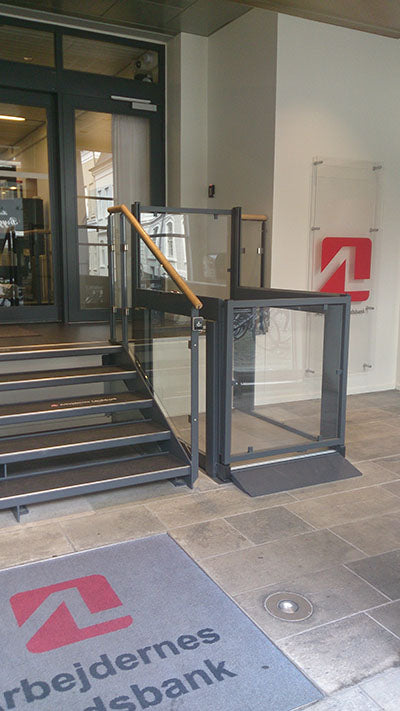 Liftup EasyLift 1100, outdoor — for Therapy and Rehabilitation Programs