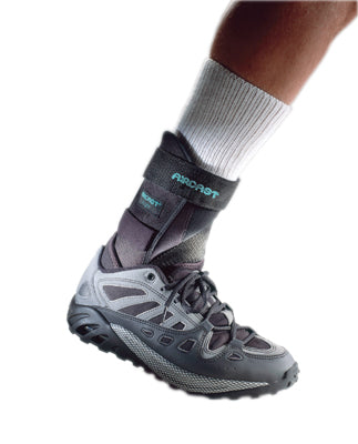 AirCast AirSport Ankle Brace x-small, left — for Ankle in Clinical and Institutional Care