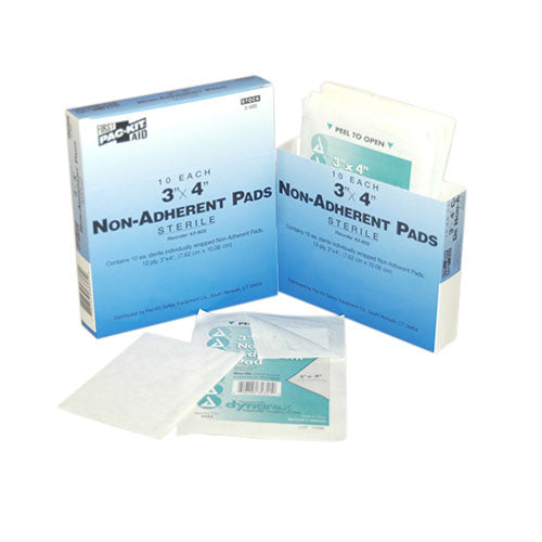 First Aid Only Non-Adherent Sterile Pads | 3" x 4" "Ouchless" Wound Dressings, 10 Per Box