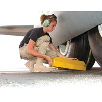 Checkers 20" Single Aviation Wheel Chock with Qantas Locking Rope and Rubber Pad