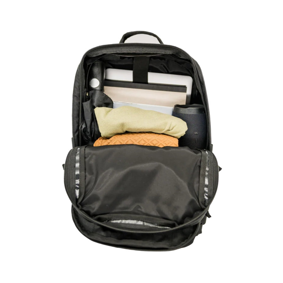 MERET Delta 24L Black Backpack