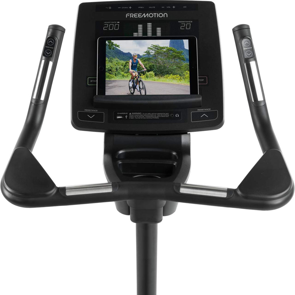 Freemotion u10.9b Upright Bike – iFIT®-Enabled Commercial Stationary Bike for Institutional Facilities