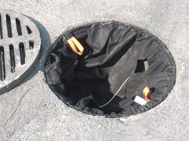 Justrite T8701B 24in to 26in, Catch Basin Filter Insert - Sediment and Oils - Round, StormNEST™ Spill Control