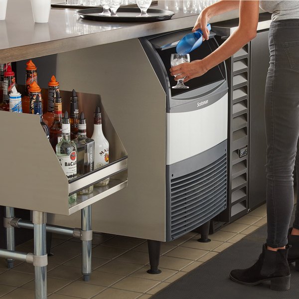 Scotsman UN324A-1 Undercounter Nugget Ice Machine with Bin / Chewable H2 Nugget Ice for Healthcare and Beverage Service