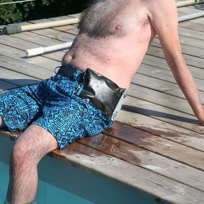 Aquapac Waterproof Belt Case — Submersible Waist-Mounted Pouch for Valuables and Essentials
