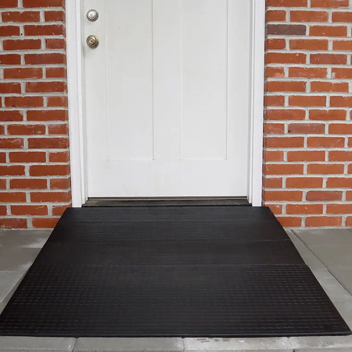 National Ramp 5' x 5' Rubber Landing Pad | Stable, Non-Slip Ramp Transition Surface