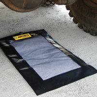 Justrite Extended Drip Pad, 24"W x 36"L, With 5-Pack Sorbents