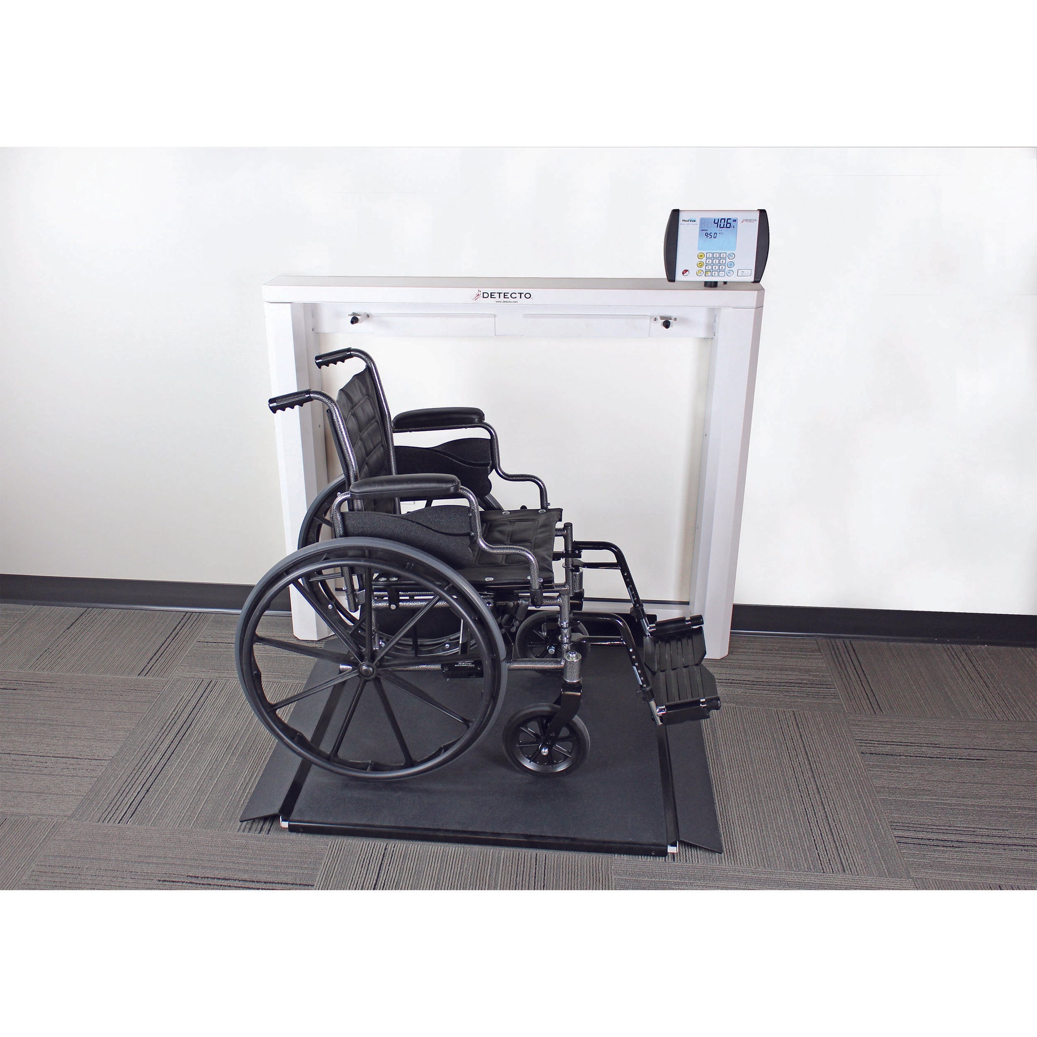 Detecto Portable Bariatric Wheelchair Scale