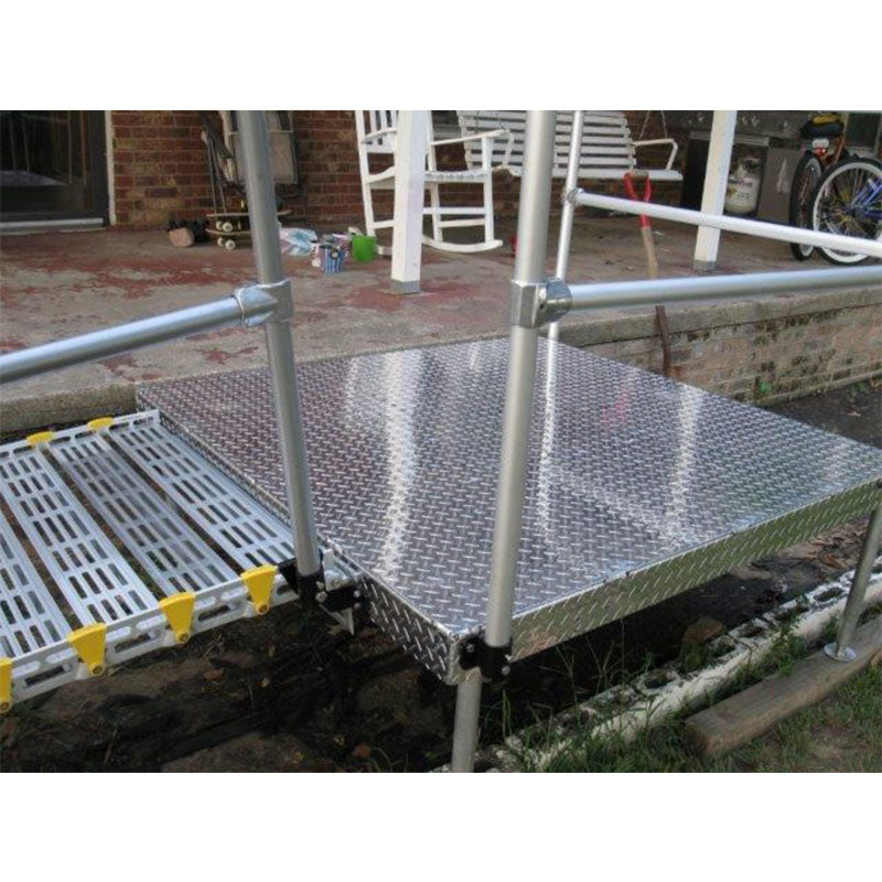 Roll-A-Ramp Aluminum Platform – Modular Landing & Turn System