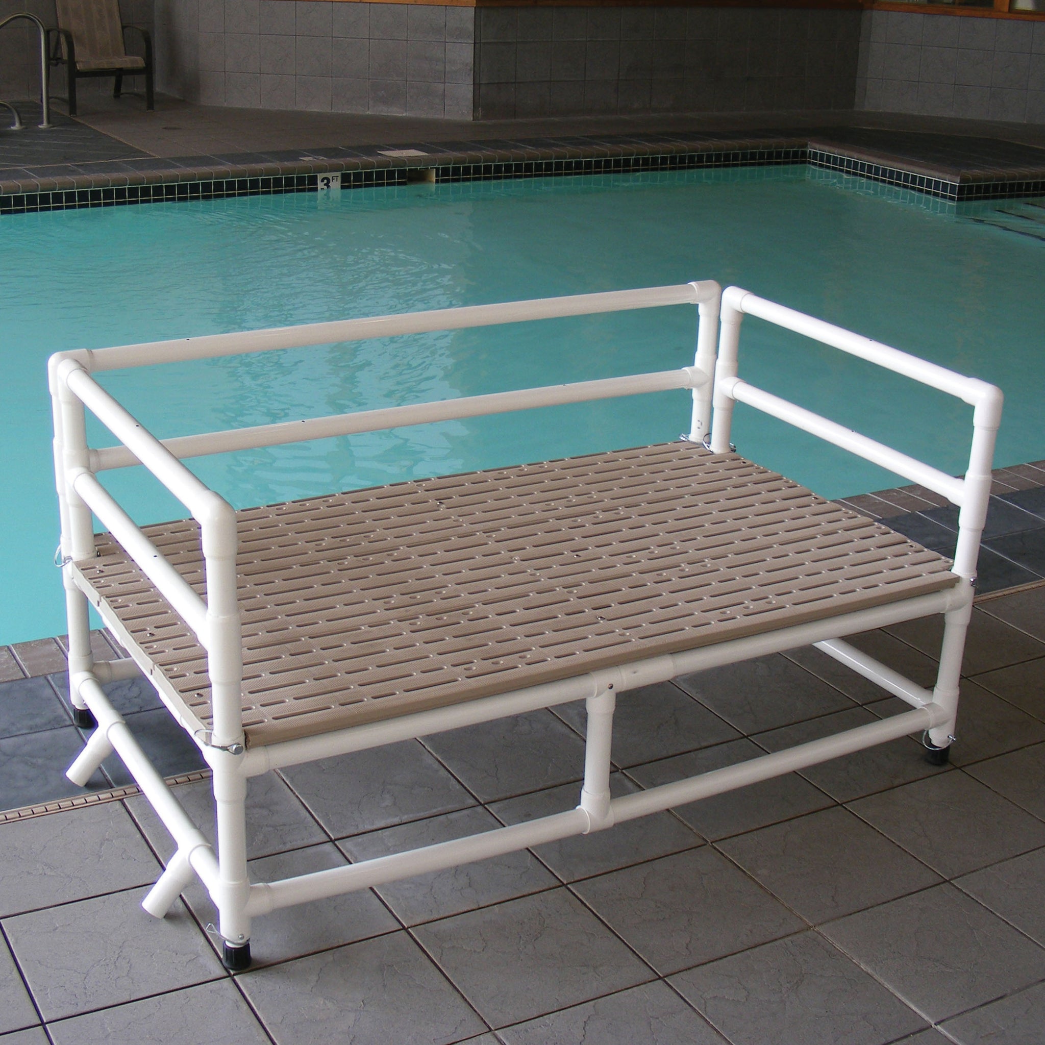 Aqua Creek Swimming Platform for Training
