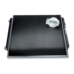 Seca 674 High Capacity Digital Platform Scale with Transport Castors